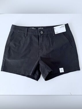 NWT a.n.a. Black Mid Rise Shortie Shorts Size 8 Chino Cotton Stretch 3.5”